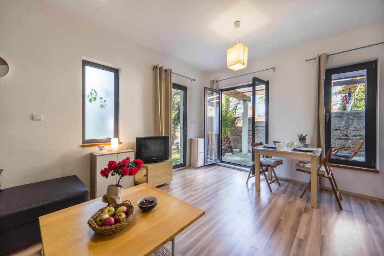 Apartment Peaceful Oasis Makarska Exteriör bild