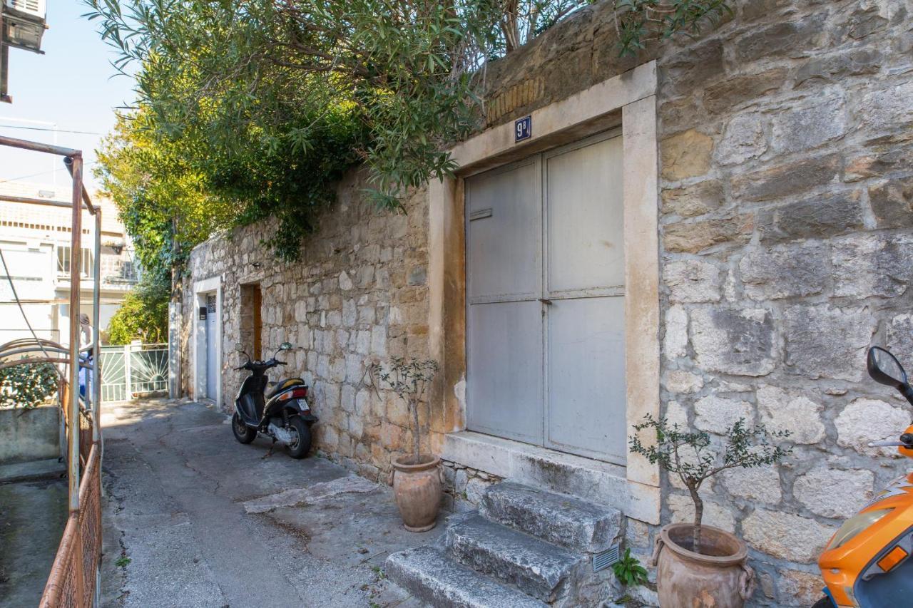 Apartment Peaceful Oasis Makarska Exteriör bild